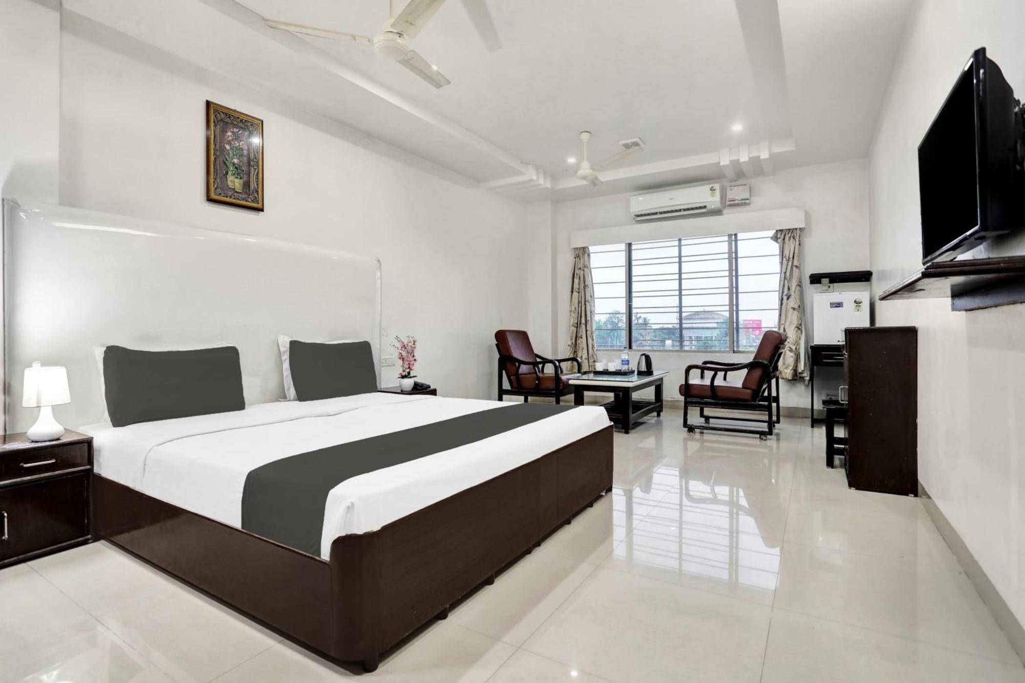 Townhouse Eluru Otel Dış mekan fotoğraf