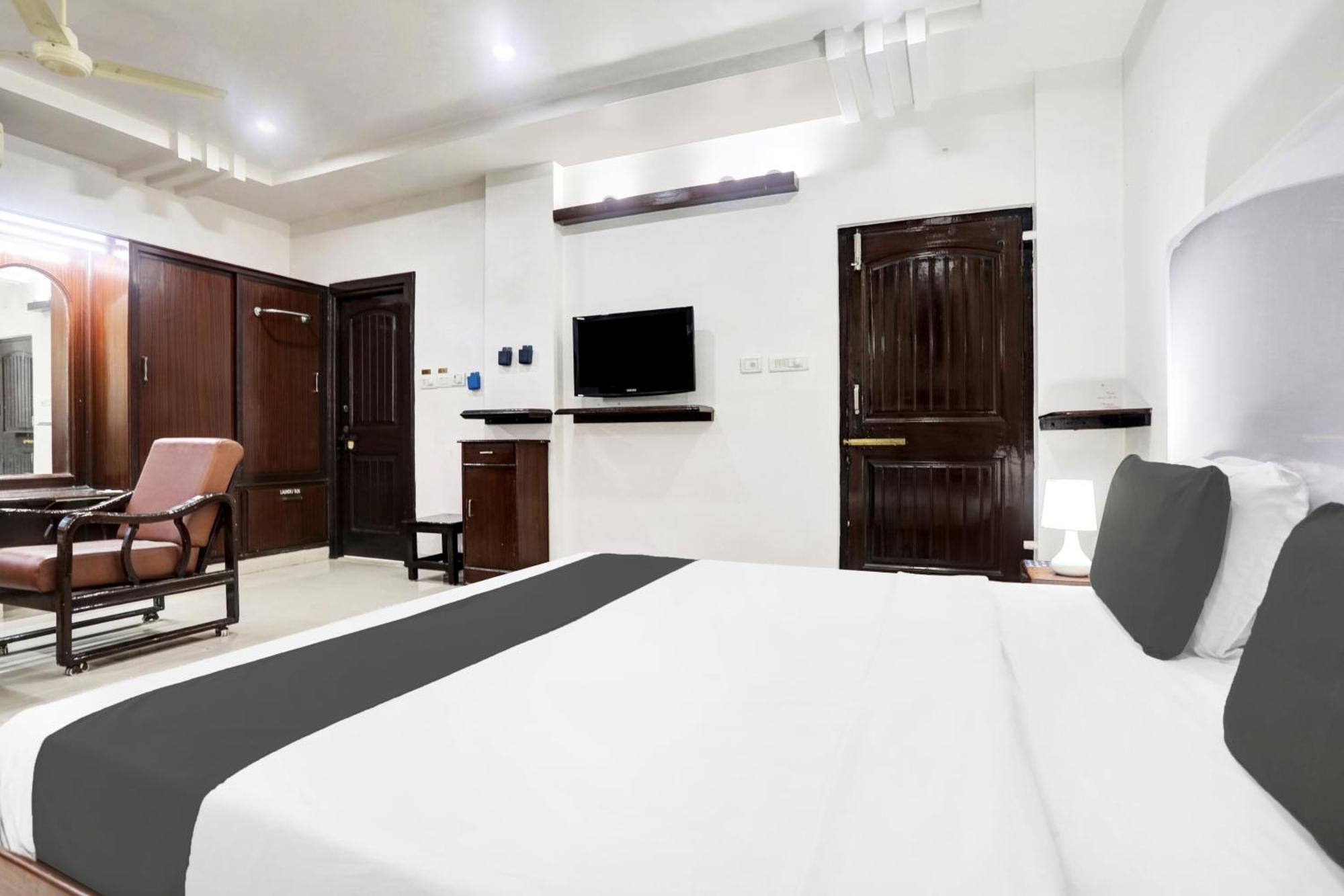 Townhouse Eluru Otel Dış mekan fotoğraf